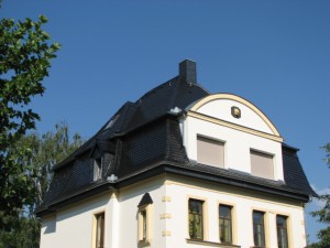 Dachsanierung - Mehrfamilienhaus in Taucha: Nachher